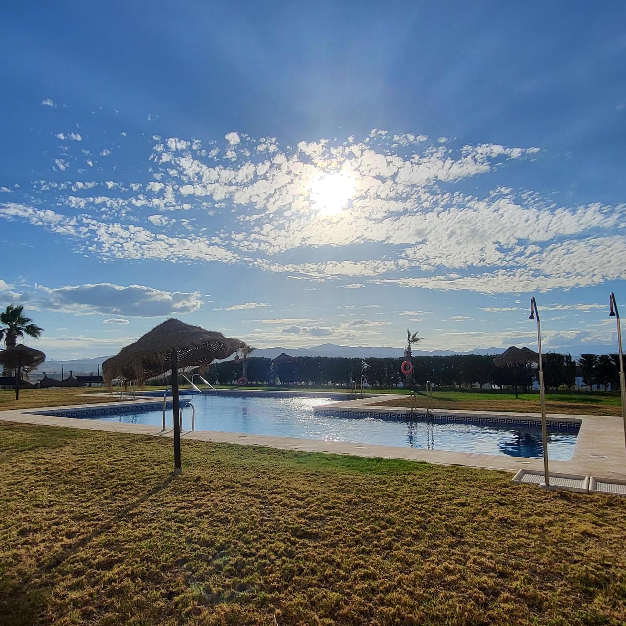 Golf En Baviera Con Vistas Al Mar Caleta De Velez Exterior foto